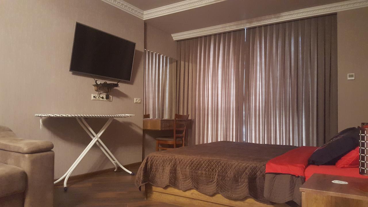 Mimino Apartment Deluxe First Line Batumi Eksteriør billede