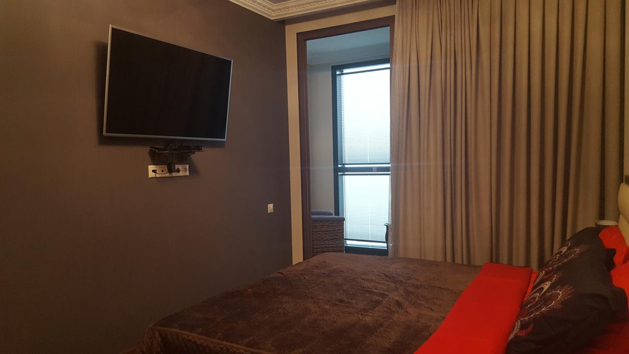 Mimino Apartment Deluxe First Line Batumi Eksteriør billede