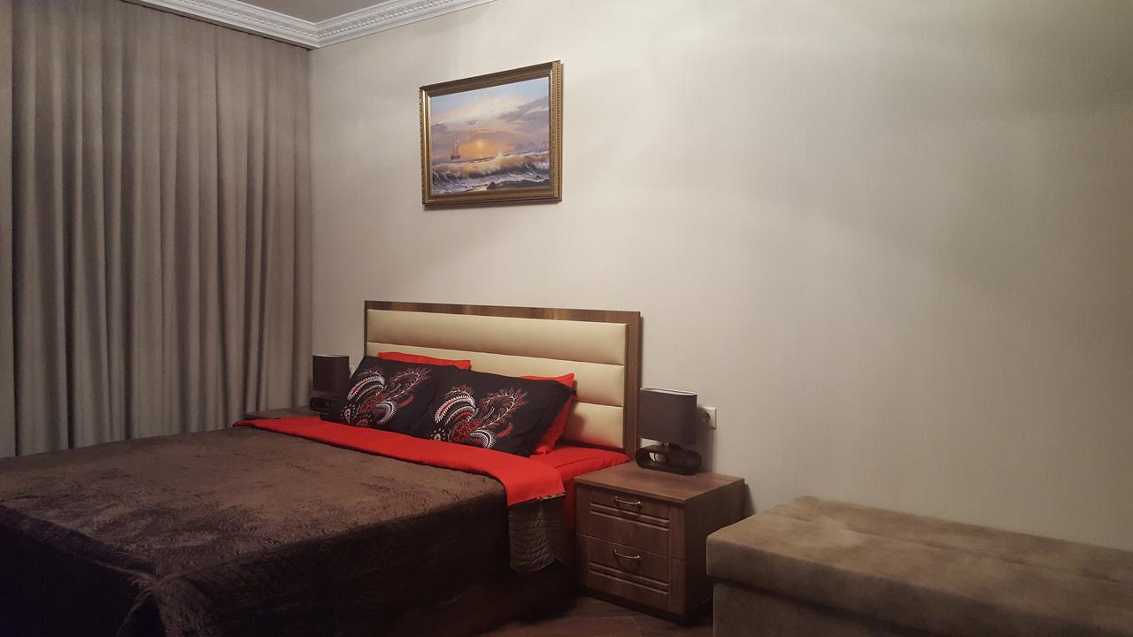 Mimino Apartment Deluxe First Line Batumi Eksteriør billede