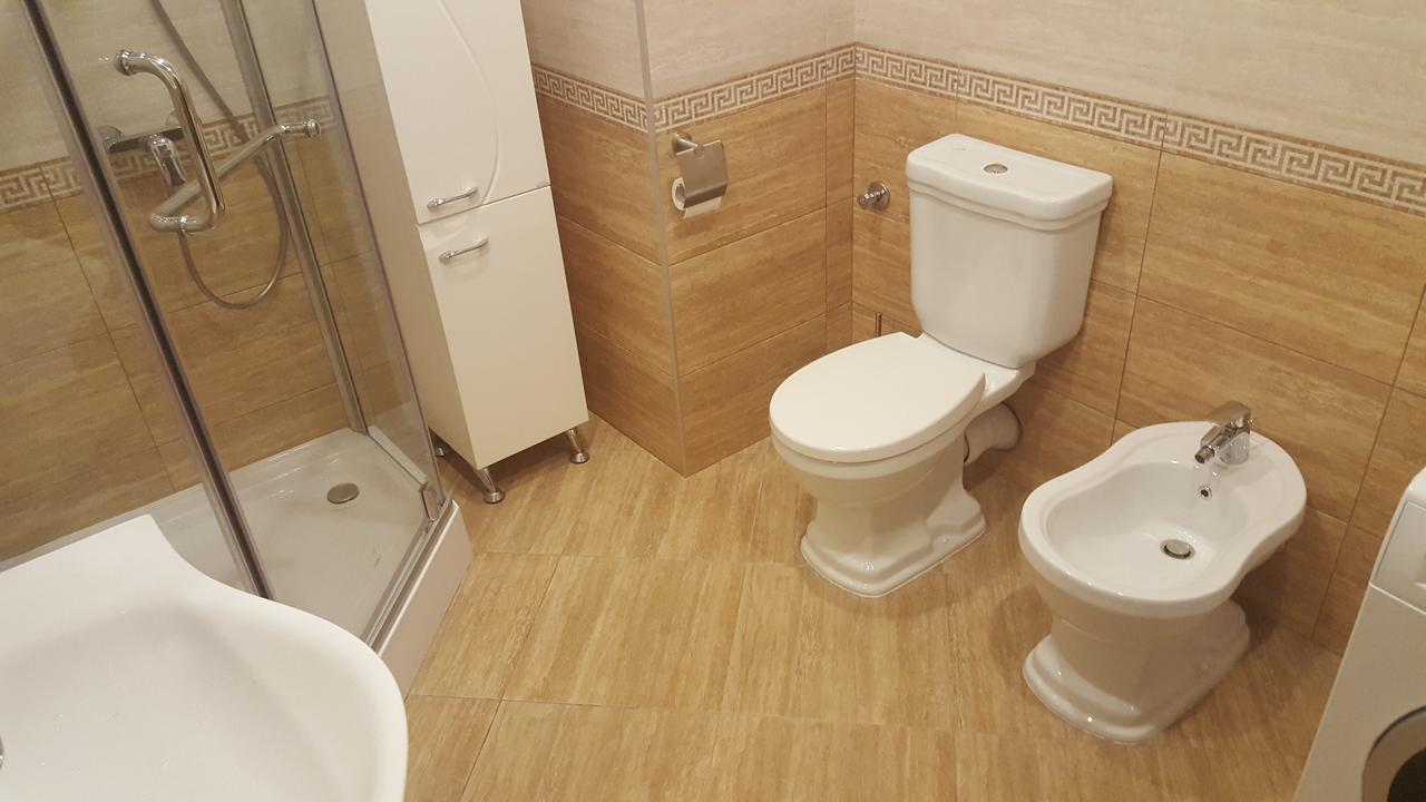 Mimino Apartment Deluxe First Line Batumi Eksteriør billede